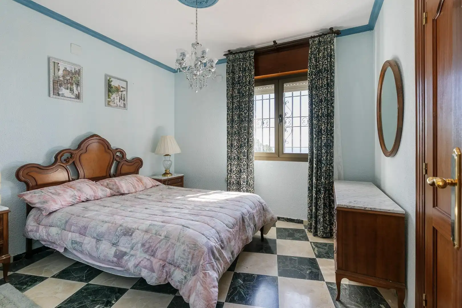 Dormitori de Casa o xalet en venda en Almuñécar amb Aire condicionat, Jardí privat i Terrassa