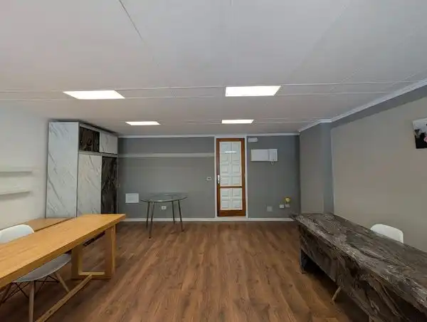 Oficina en venda a Avenida Rafael Cabrera, 9, Triana