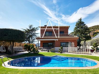 Garden of House or chalet for sale in Badalona  with Air Conditioner, Heating and Swimming Pool