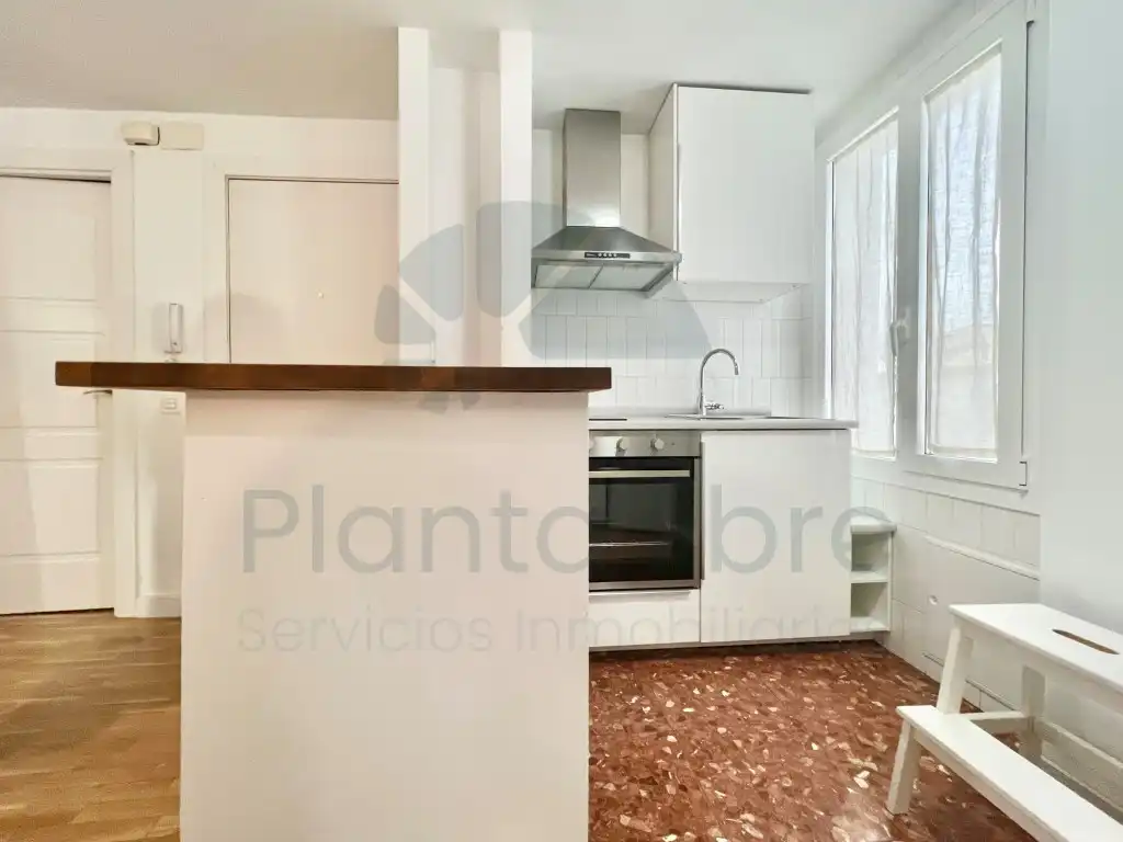 Apartament amb terrassa en venda a Avenida De La Paz, imagen 24