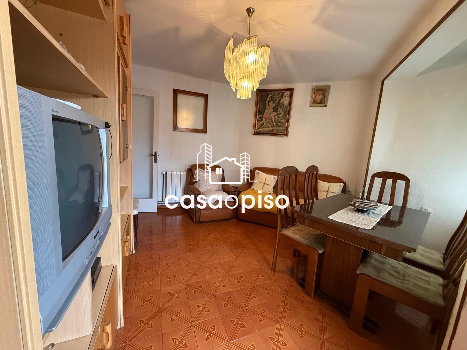 Sala de estar de Piso en venta en Terrassa con Calefacción y Terraza