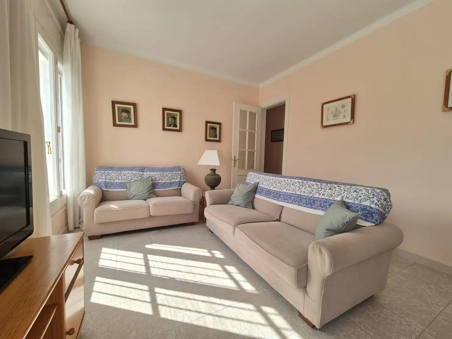 Sala de estar de Piso en venta en El Vendrell con Terraza y Amueblado