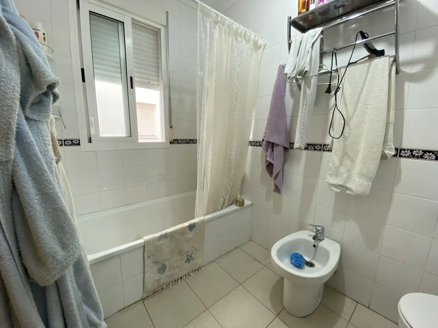 Bathroom of Apartments for rent in La Antilla  with Air Conditioner and Terrace