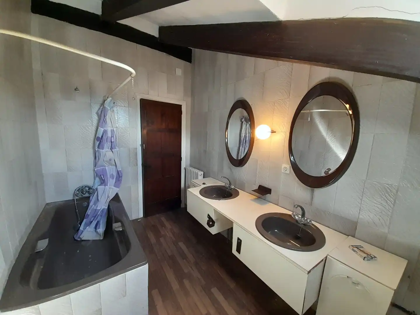 Baño de Finca rústica en venta en La Vall de Bianya con Calefacción, Terraza y Trastero