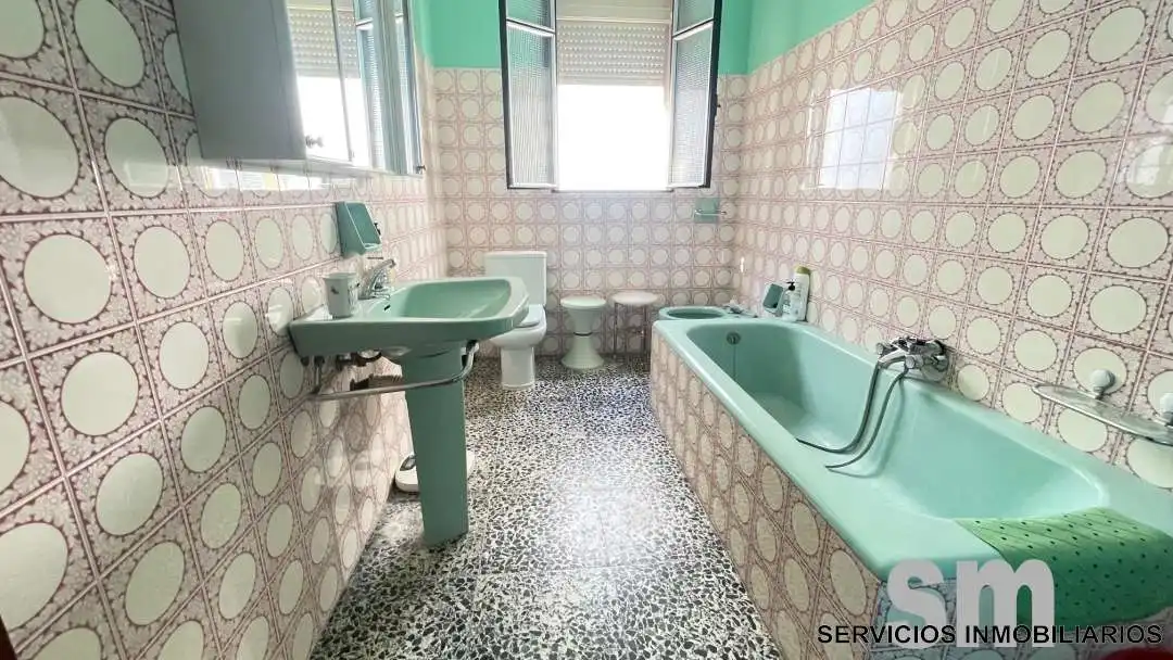 Baño de Casa o chalet en venta en Ubrique con Terraza, Trastero y Amueblado