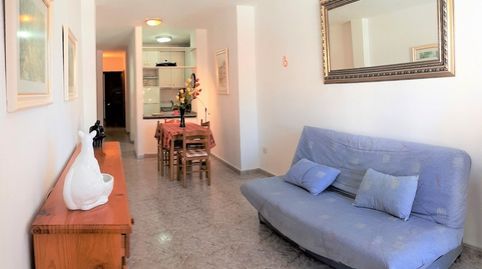 Foto 2 de Piso de alquiler en Las Galletas, Arona