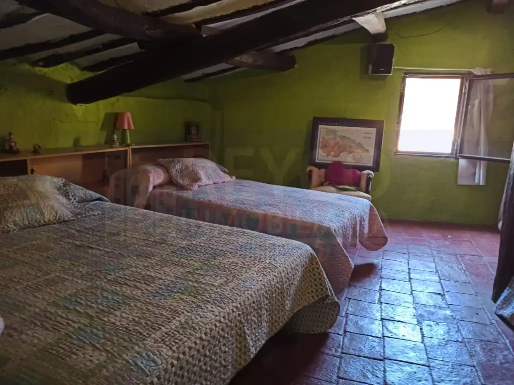 Habitación de Casa o chalet en venta en Huércanos