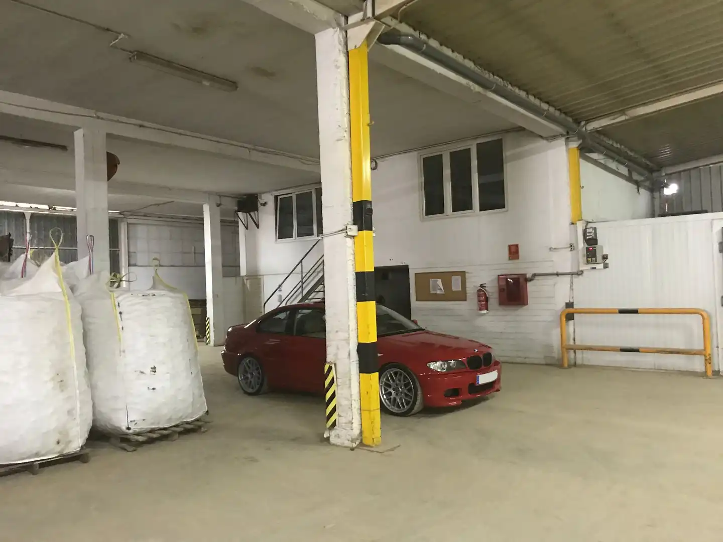 Aparcament de Nau industrial en venda en Torrelavega 