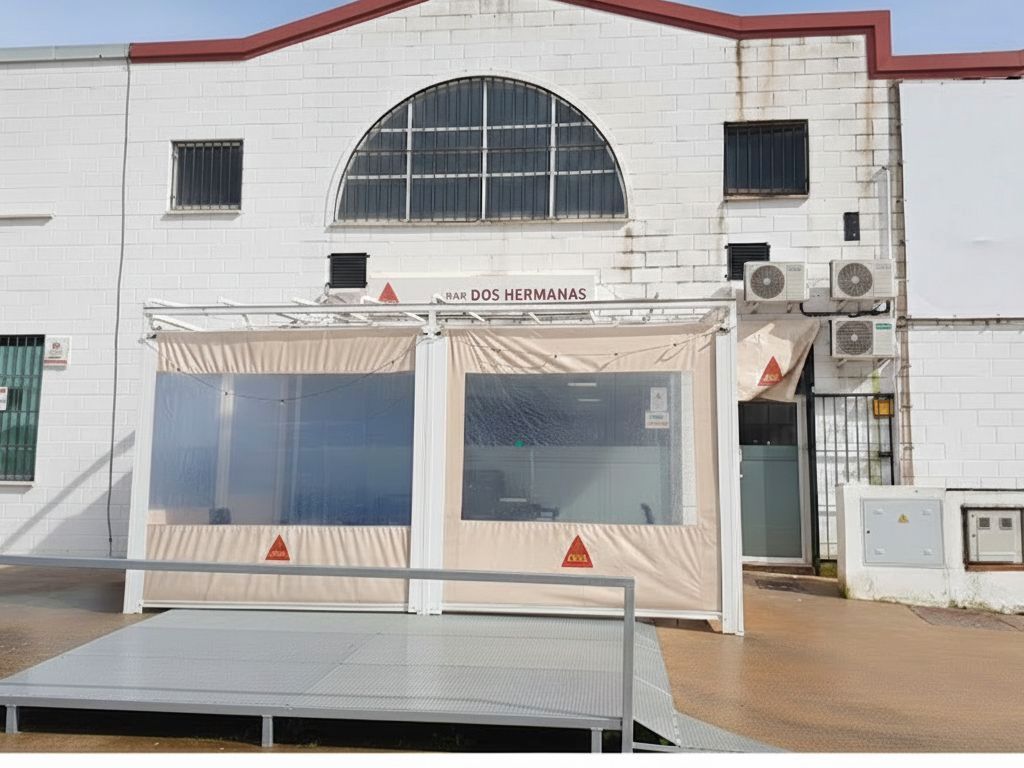 Vista exterior de Oficina en venta en Olivenza con Aire acondicionado, Calefacción y Terraza