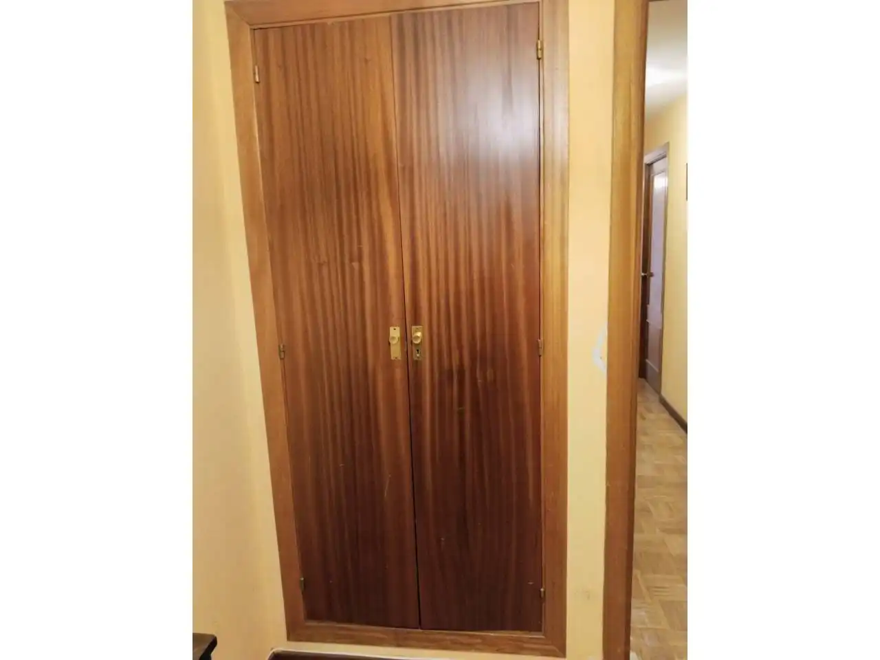 Bedroom of Flat for rent in Burgos  with Heating, Parquet flooring and Terrace