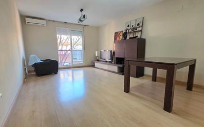 Living room of Flat for sale in San Vicente del Raspeig / Sant Vicent del Raspeig  with Air Conditioner, Heating and Parquet flooring
