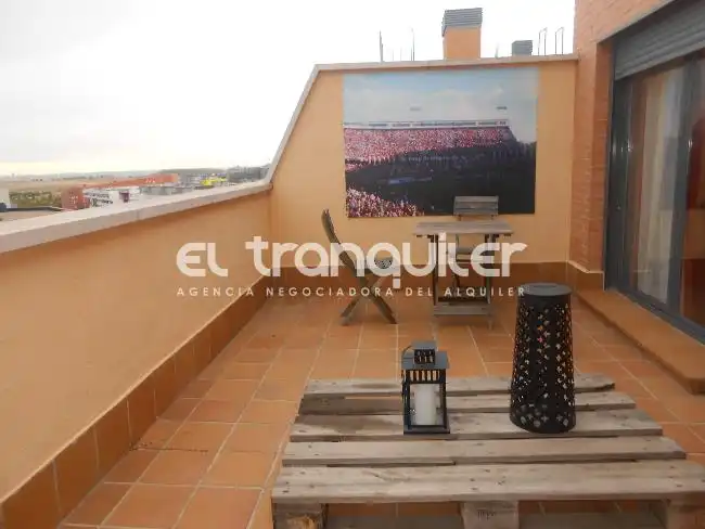 Terrassa de Àtic de lloguer en Madrid amb Aire condicionat, Terrassa i Traster