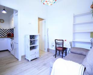 Dormitori de Apartament de lloguer en  Madrid Capital amb Aire condicionat