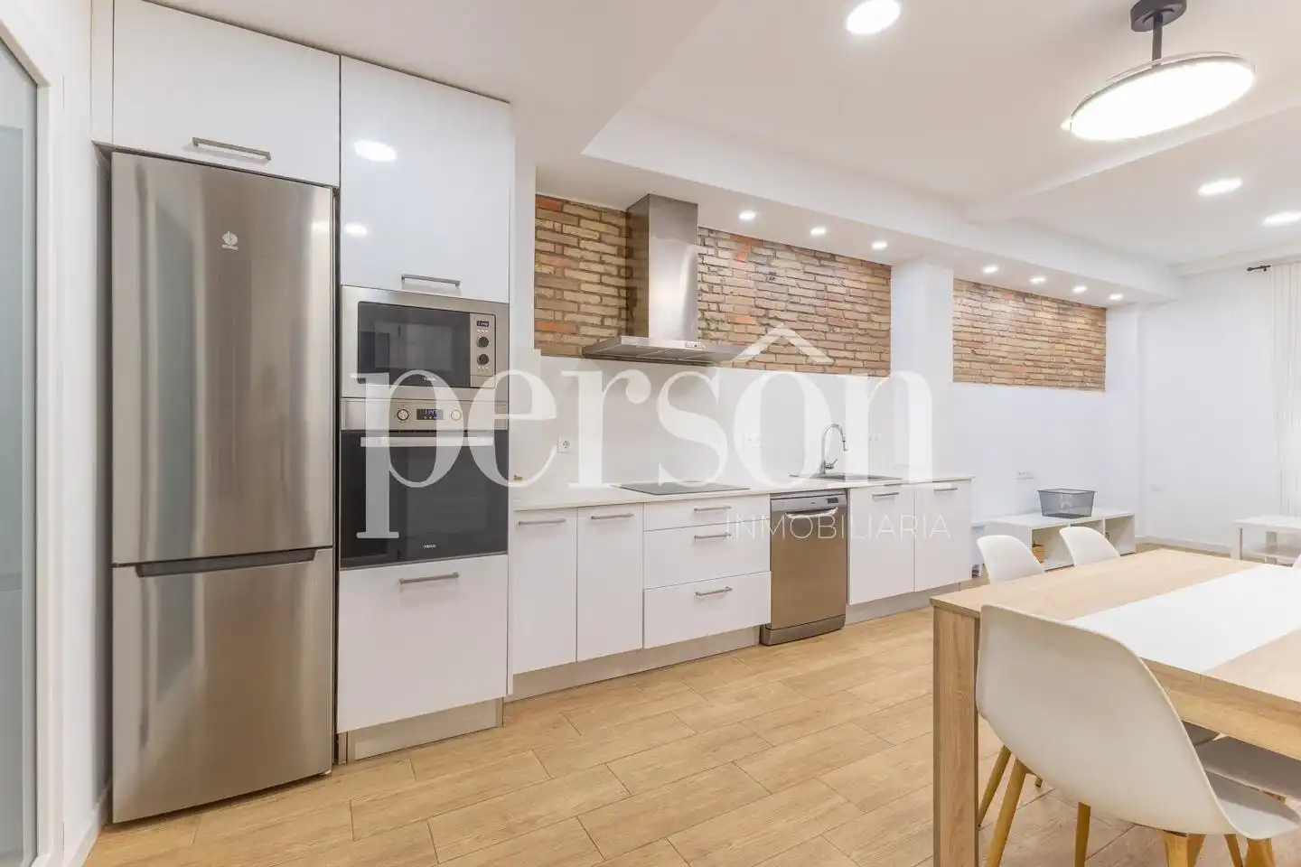 Kitchen of Flat for rent in Valencia  with Terrace and Furnished