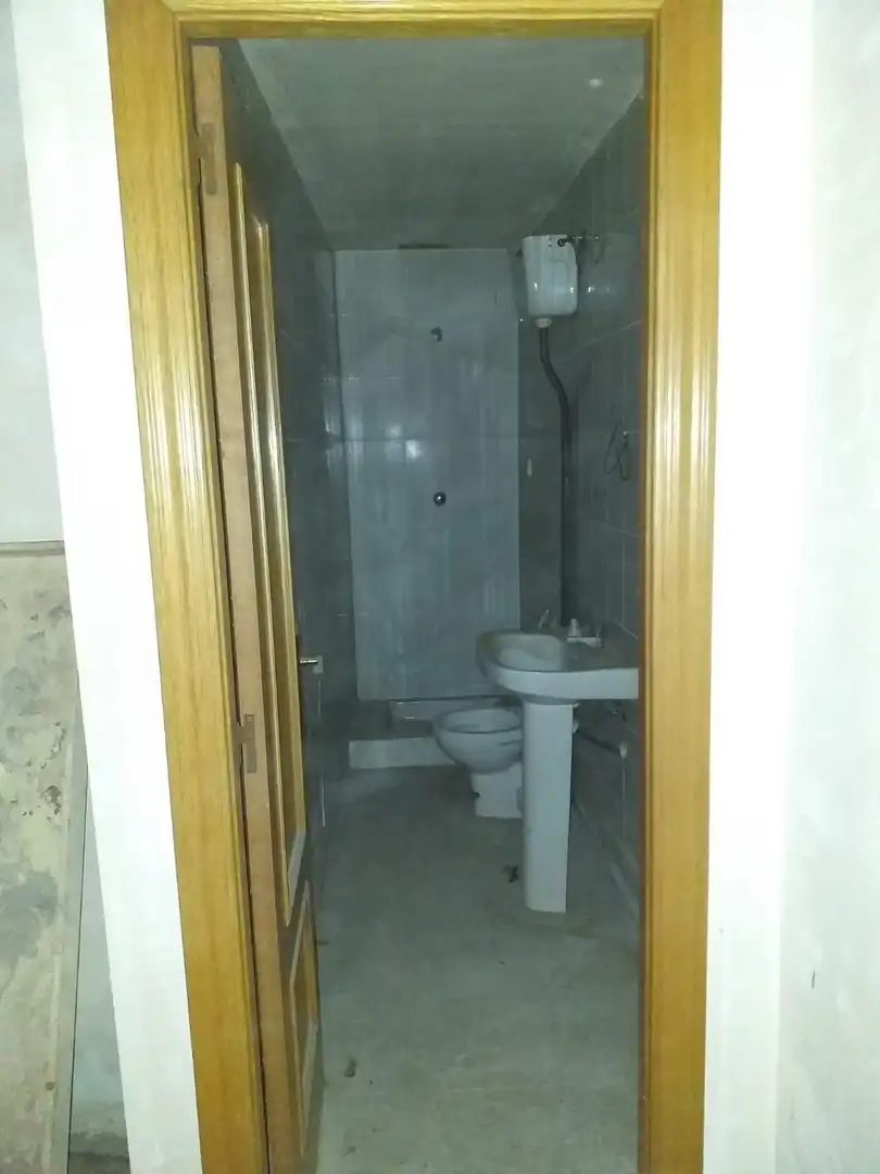 Bathroom of Commercial properties for sale in Alfara del Patriarca