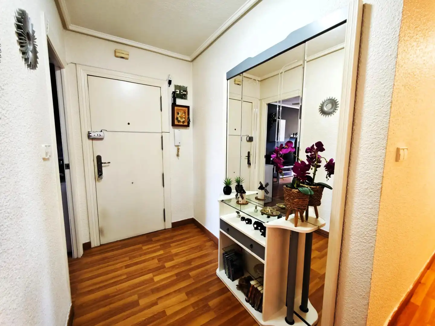 Piso en venta en Elche / Elx con Terraza, Amueblado y Balcón
