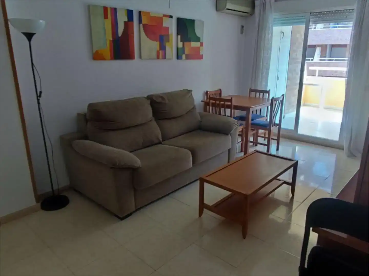 Sala de estar de Piso en venta en Oropesa del Mar / Orpesa con Aire acondicionado, Jardín privado y Piscina