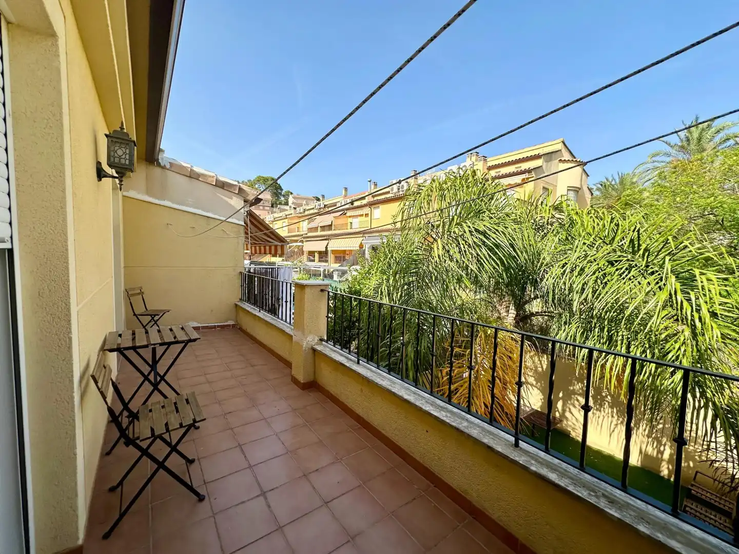 Terrassa de Casa adosada de lloguer en Alzira amb Jardí privat, Terrassa i Moblat
