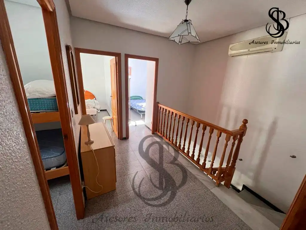 Doppelhaushälfte mit Terrasse zum Verkauf in Avinguda de Portugal, imagen 15