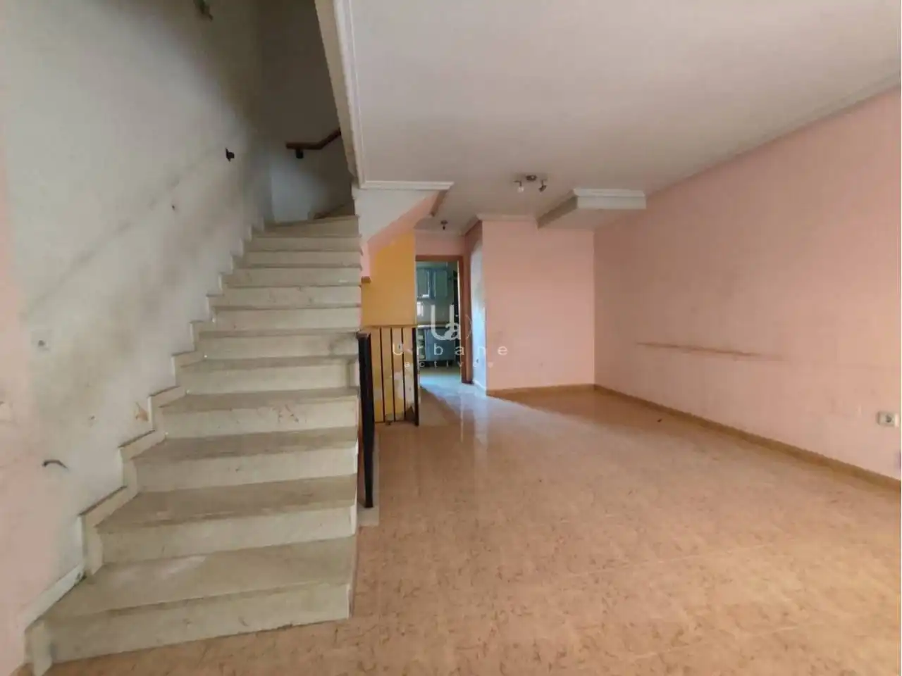 Casa adosada en venta en Murcia con Terraza