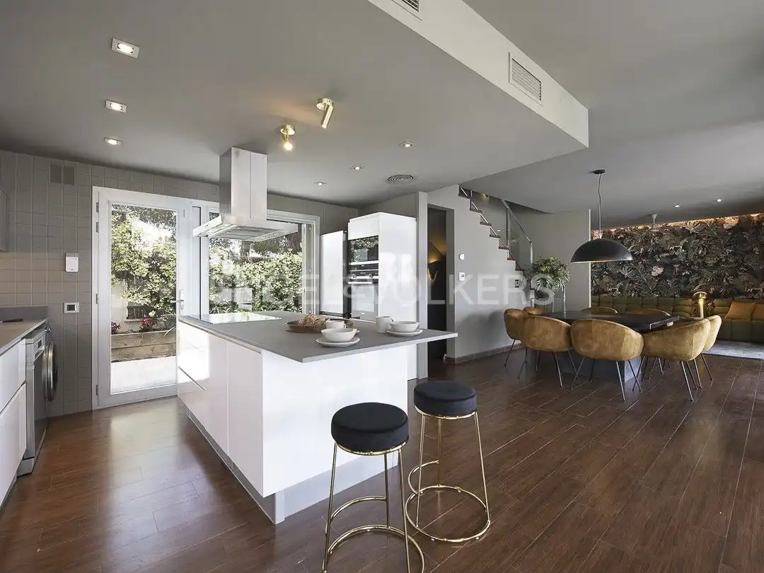 Cocina de Casa o chalet en venta en Sant Pere de Ribes con Aire acondicionado, Calefacción y Jardín privado