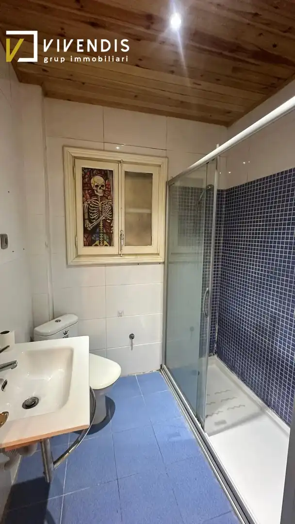Baño de Piso en venta en Lleida con Calefacción, Terraza y Balcón