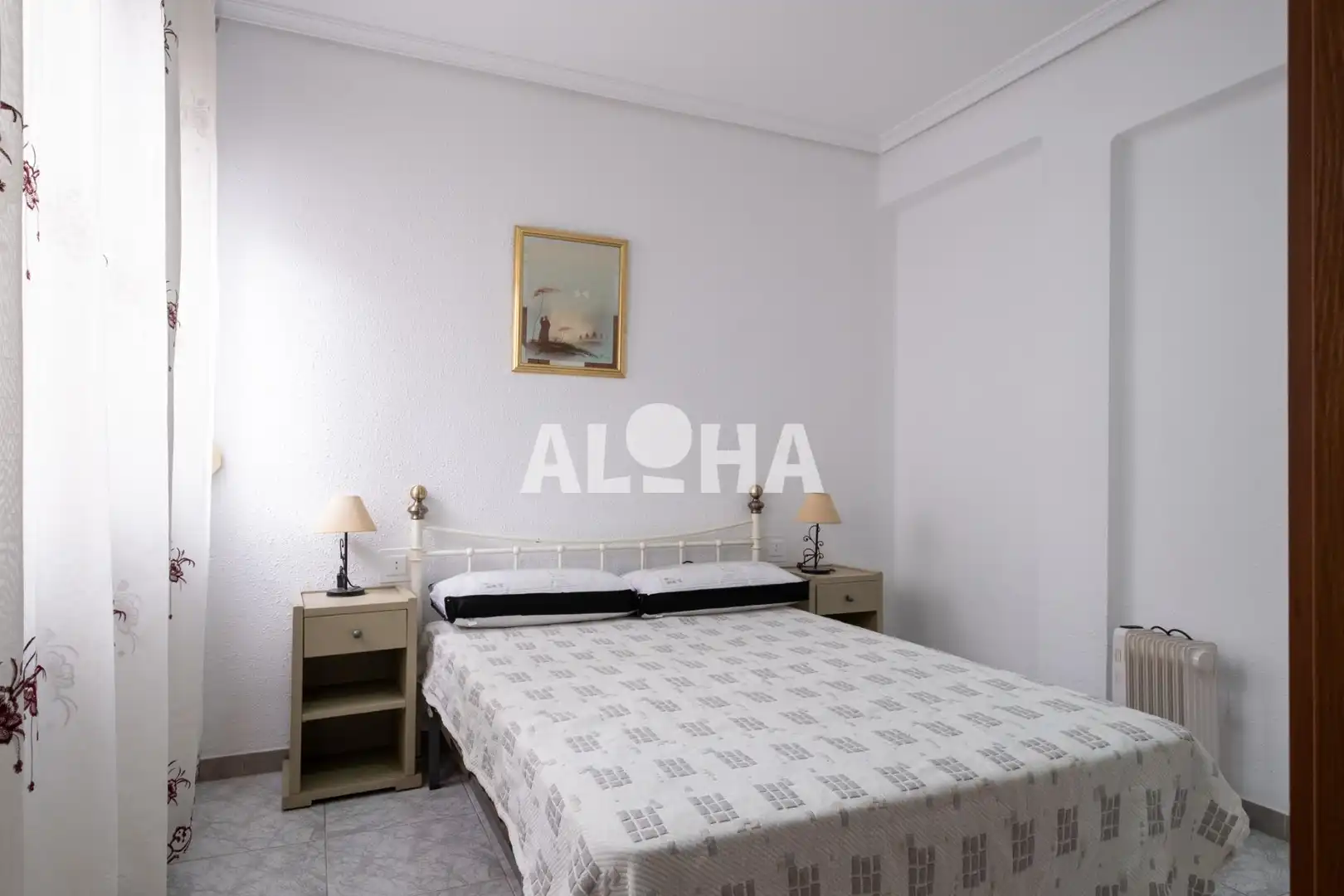 Habitación de Piso de alquiler en Moncada con Aire acondicionado, Amueblado y Balcón