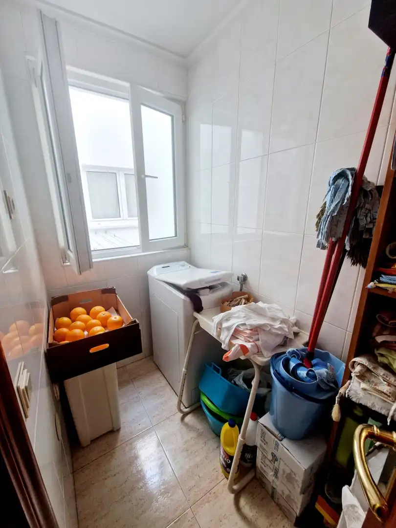 Cocina de Piso en venta en Avilés con Calefacción, Parquet y Terraza