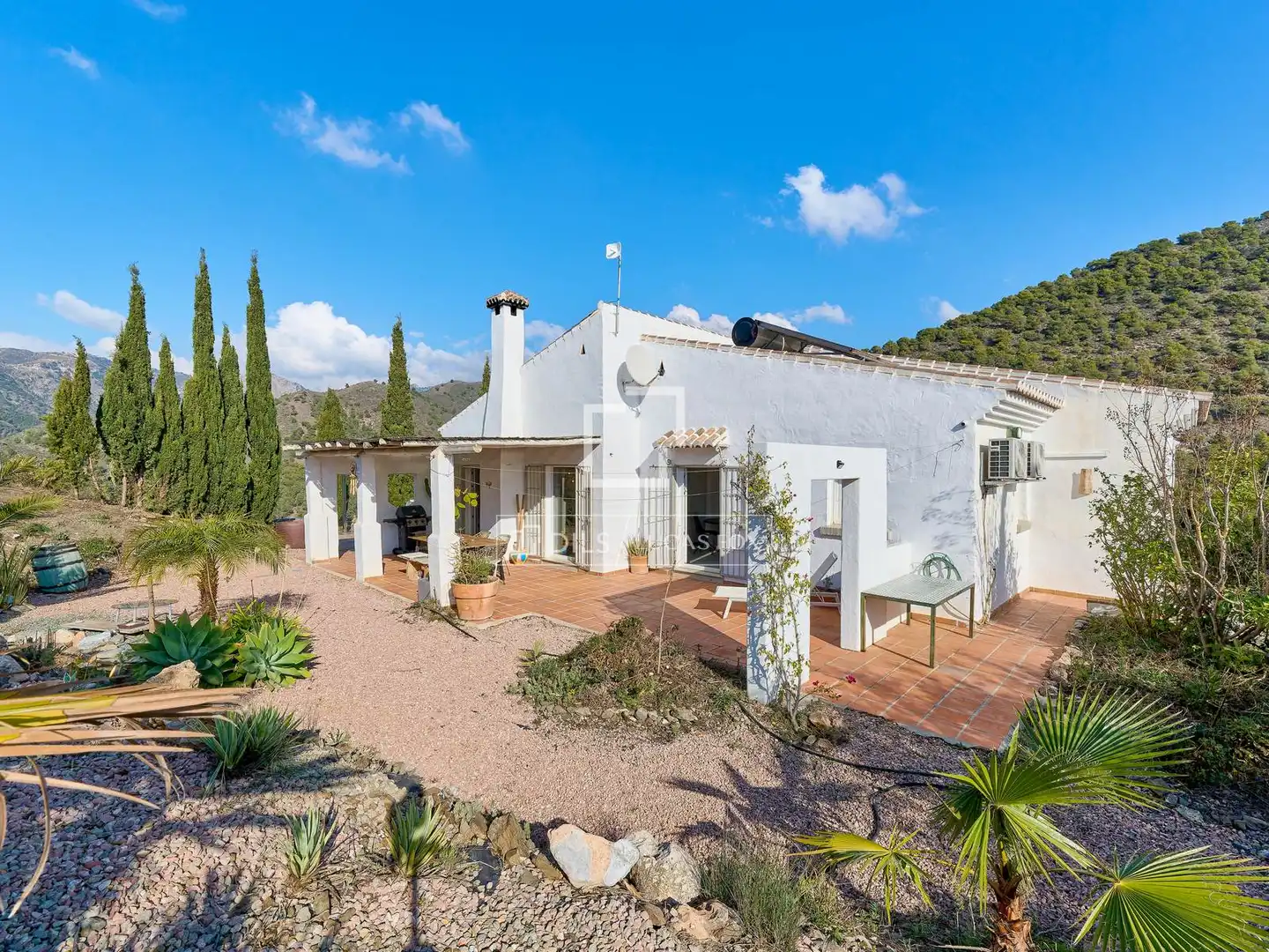 Villa mit Garten zum Verkauf in Frigiliana
