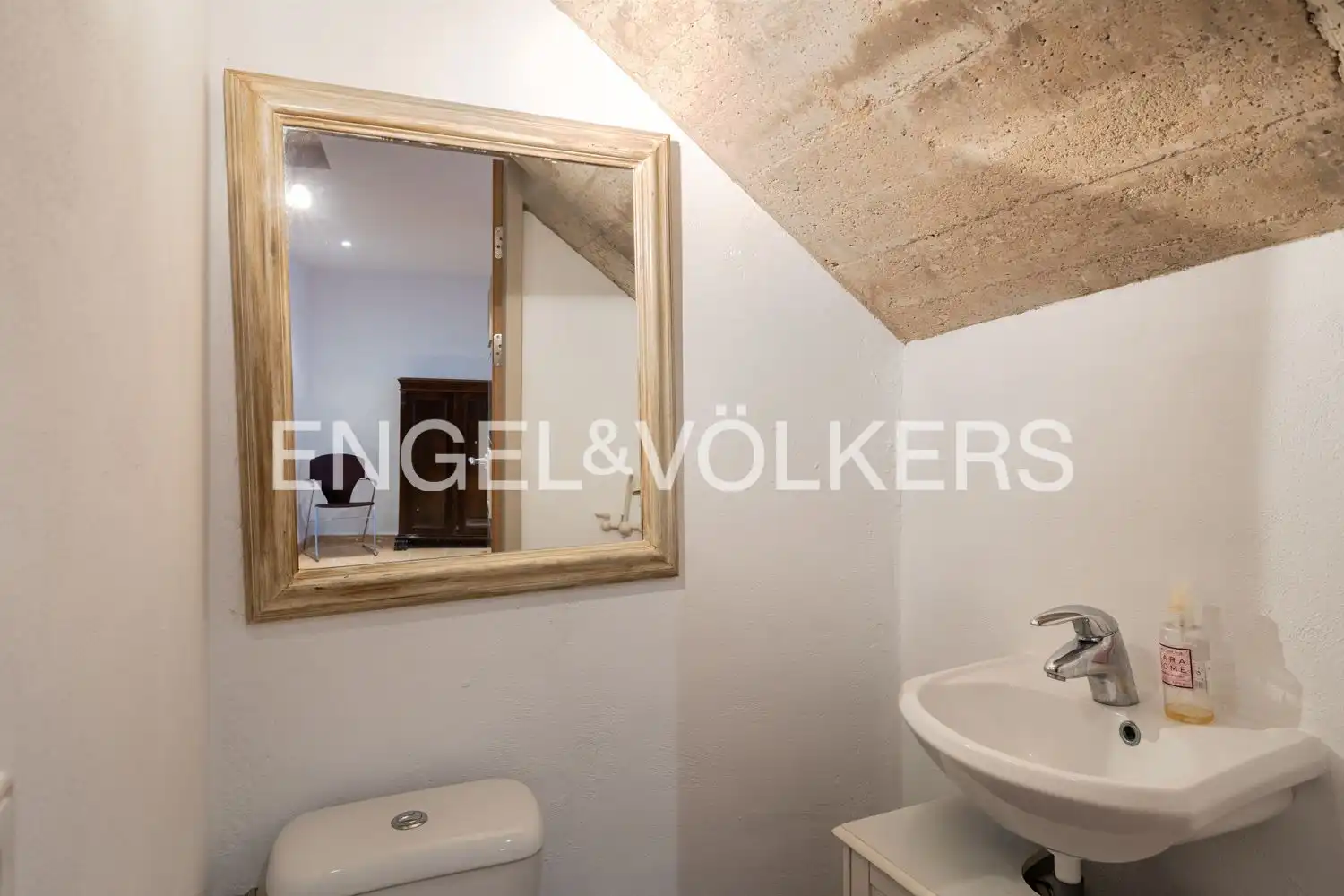 Baño de Casa o chalet en venta en Serra con Aire acondicionado, Calefacción y Parquet