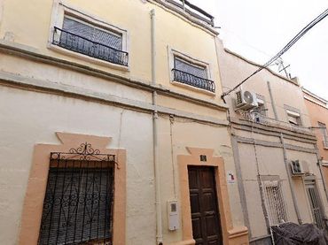 Casa in vendita a Calle milas romera 4