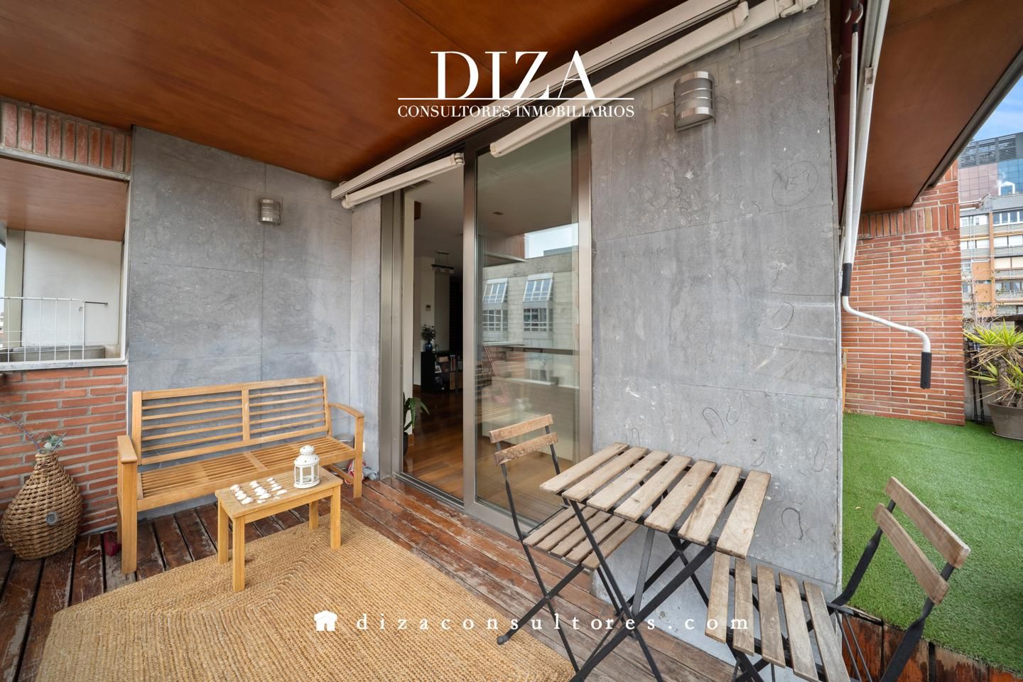 Terraza de Apartamento en venta en  Madrid Capital con Aire acondicionado, Calefacción y Terraza