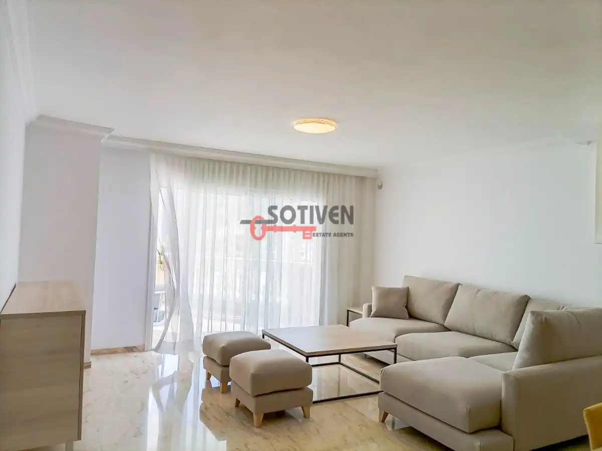 Sala de estar de Apartamento de alquiler en Acantilados de Los Gigantes