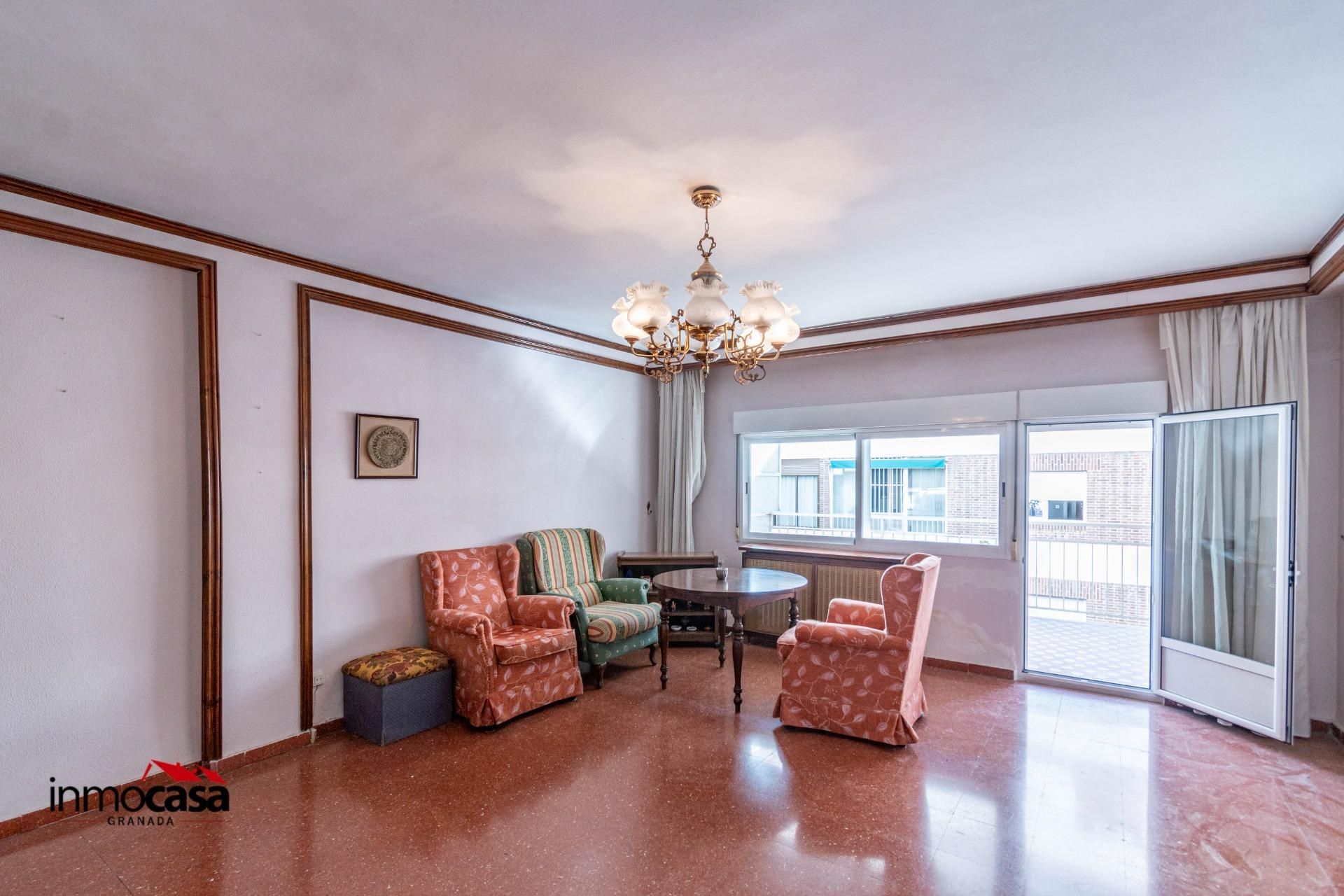 Living room of Flat for sale in  Granada Capital  with Heating and Terrace