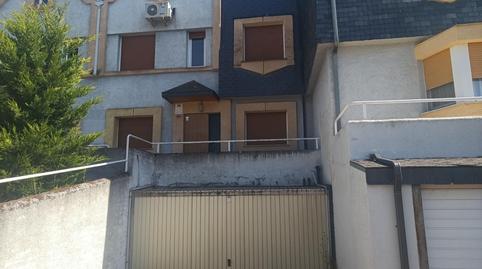 Photo 2 of Single-family semi-detached for sale in Calle Alcor el, Villares de la Reina, Salamanca