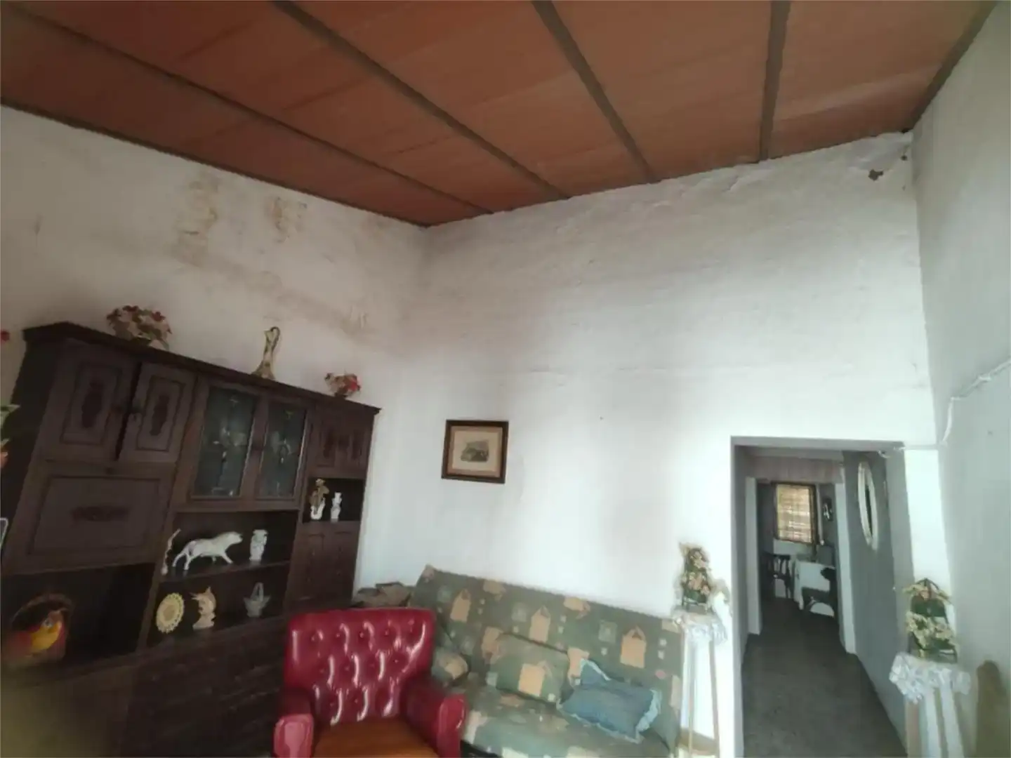 Sala d'estar de Finca rústica en venda en Villanueva de los Castillejos amb Balcó