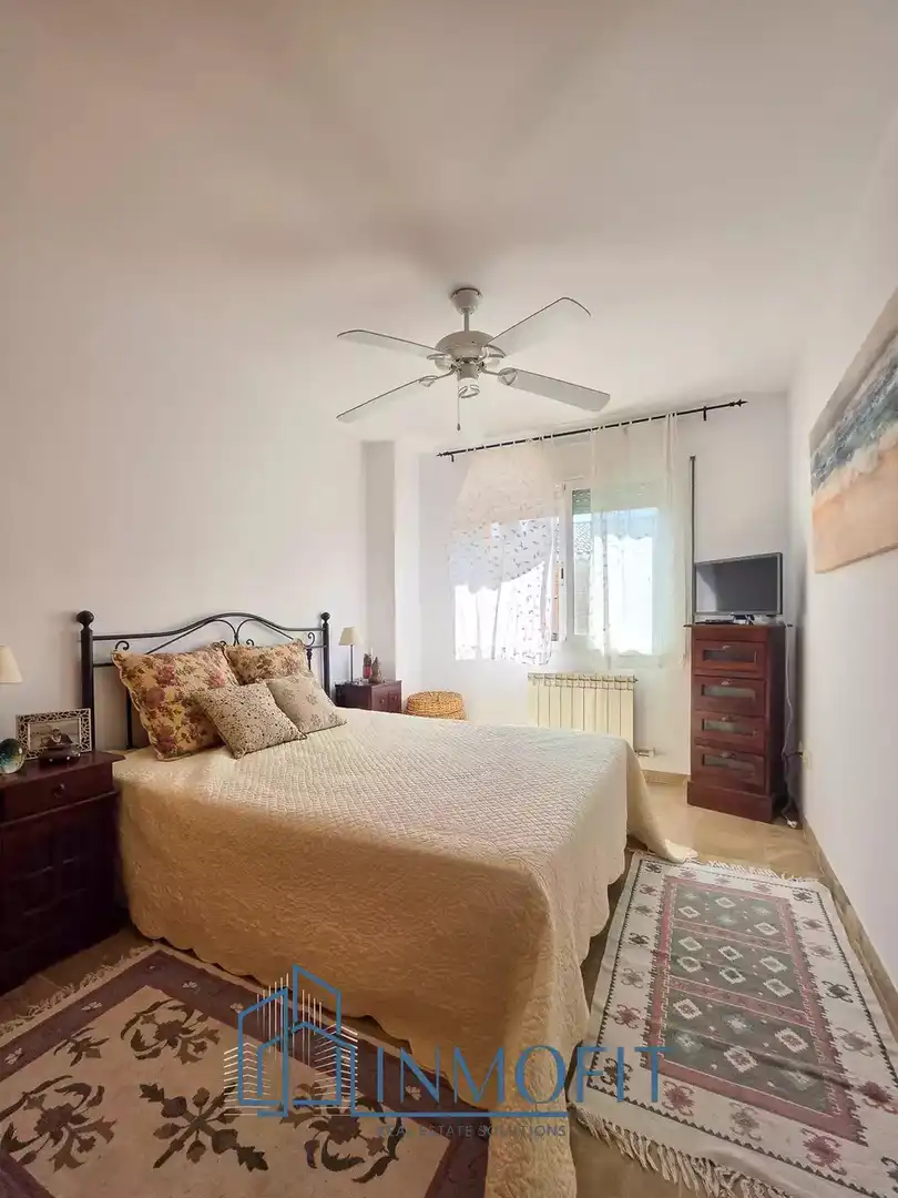 Flat with terrace for sale in C/ Vaticá, imagen 9