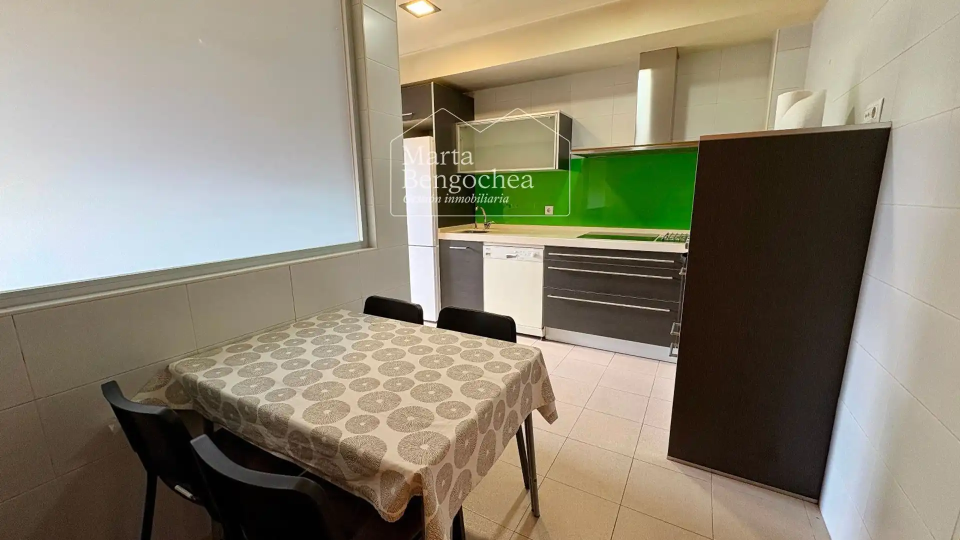 Piso en venta en Avenida de Bruselas, Salburua - Arantzabela