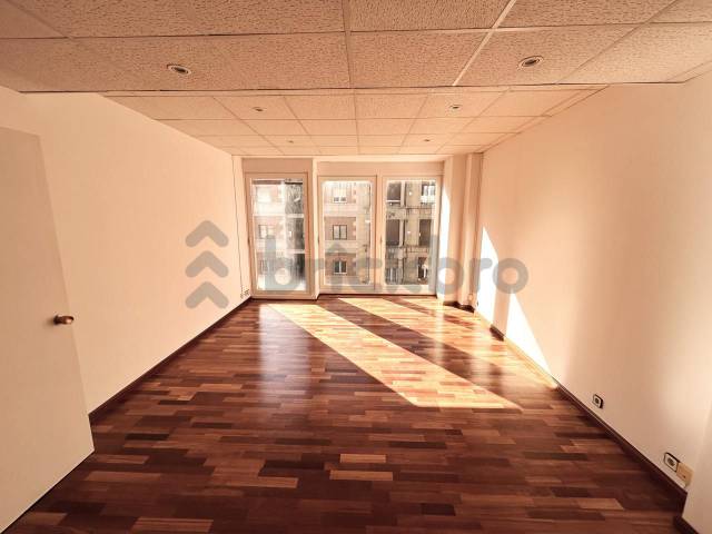 Oficina en Alquiler en Carrer de Muntaner en Sant Gervasi- Galvany