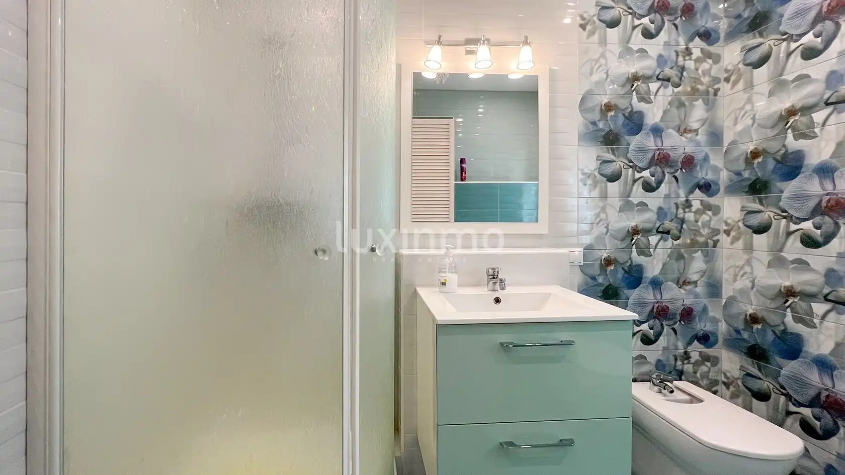 Bathroom of Houses for sale in Dénia  with Terrace, Storage room and Swimming Pool