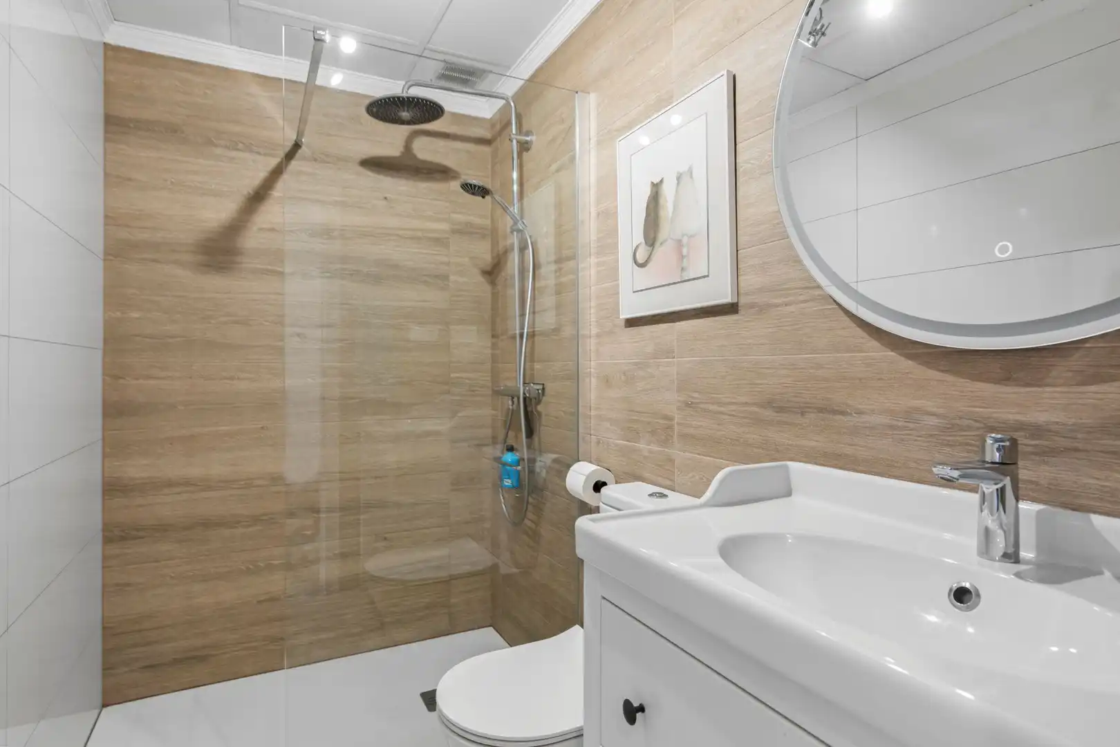 Baño de Apartamento en venta en Marbella con Aire acondicionado, Terraza y Trastero