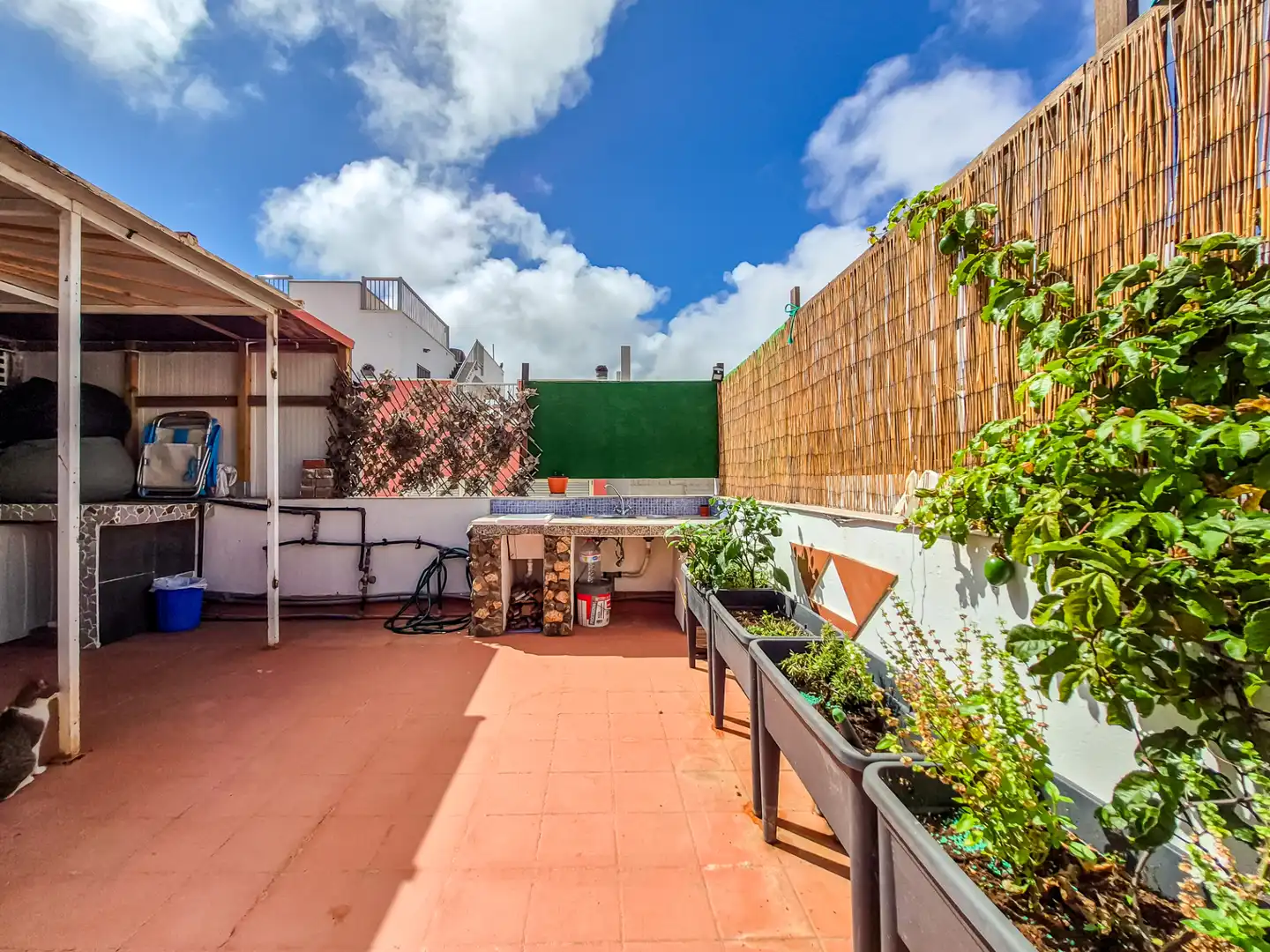 Terraza de Casa adosada en venta en Las Palmas de Gran Canaria con Terraza, Trastero y Amueblado