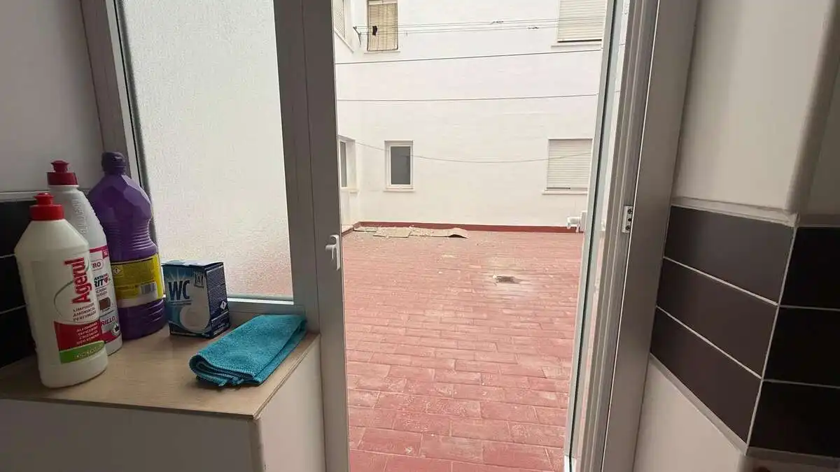 Terrassa de Pis de lloguer en Granada amb Aire condicionat, Calefacció i Moblat
