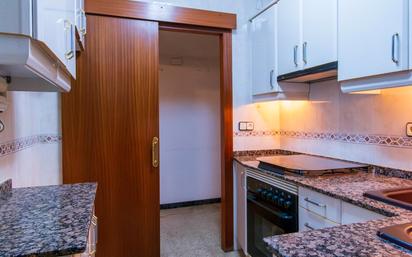 Kitchen of Flat for sale in L'Hospitalet de Llobregat  with Balcony