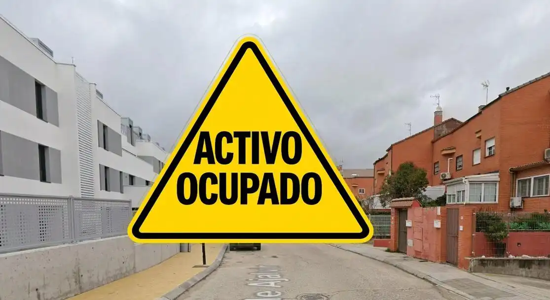 Parking of Houses for sale in Cobeña, Madrid