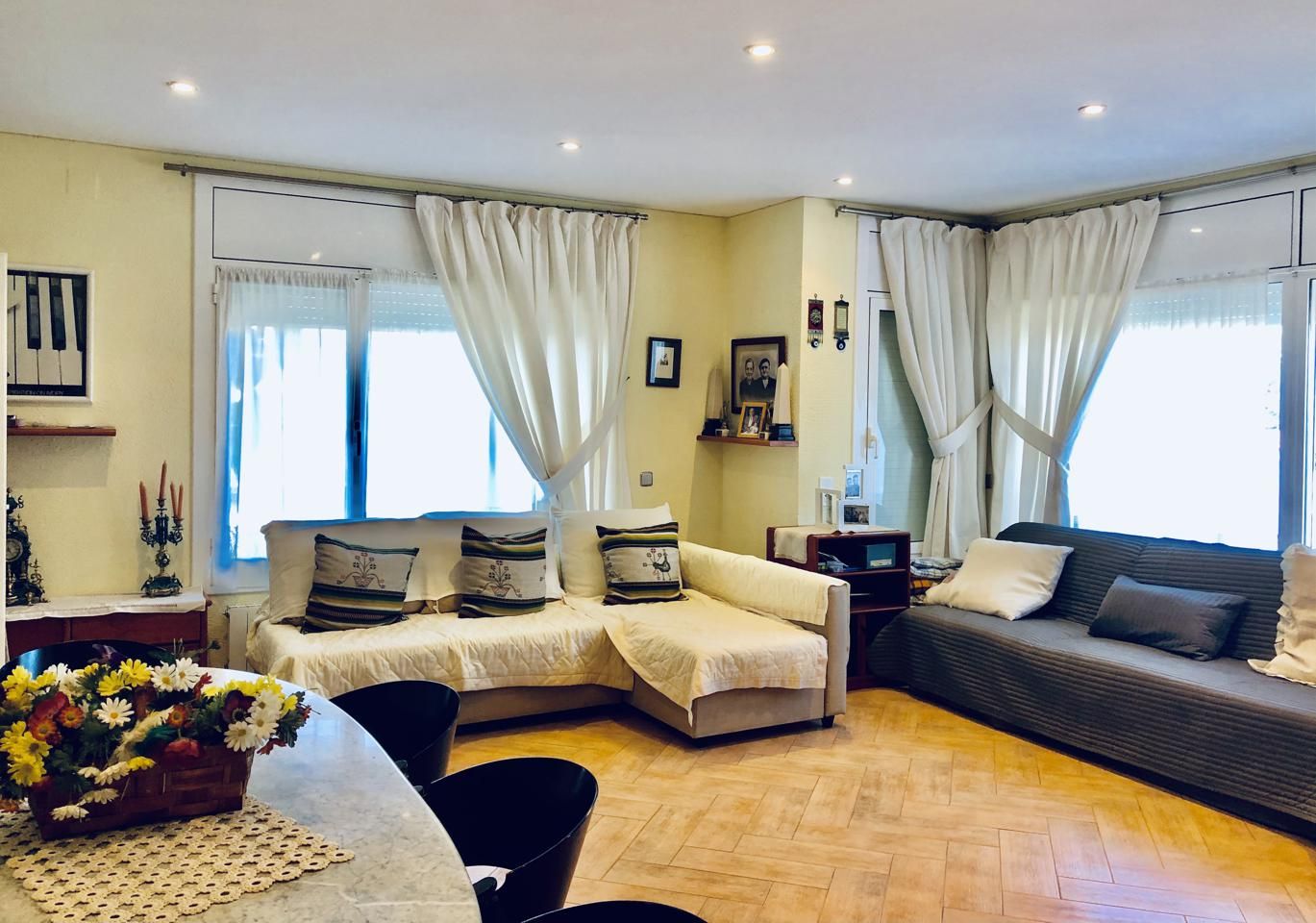 Sala de estar de Casa o chalet en venta en El Vendrell con Aire acondicionado, Calefacción y Jardín privado