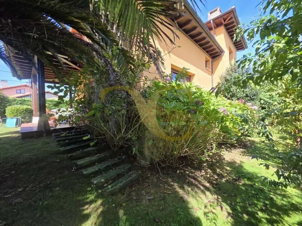 Casa o xalet en venda a Póo, Celorio - Poó - Parres