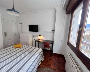 Bedroom of Flat to share in Bilbao   with Air Conditioner and Terrace