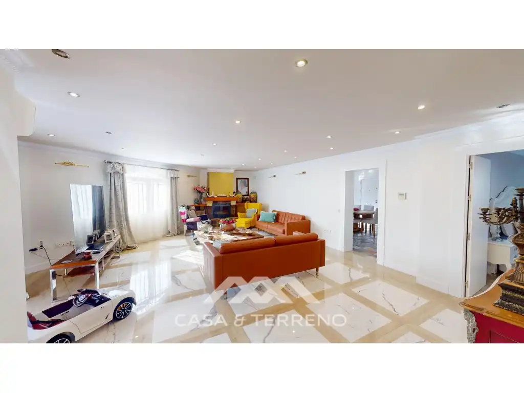 Casa o xalet en venda en Vélez-Málaga amb Piscina, Moblat i TV