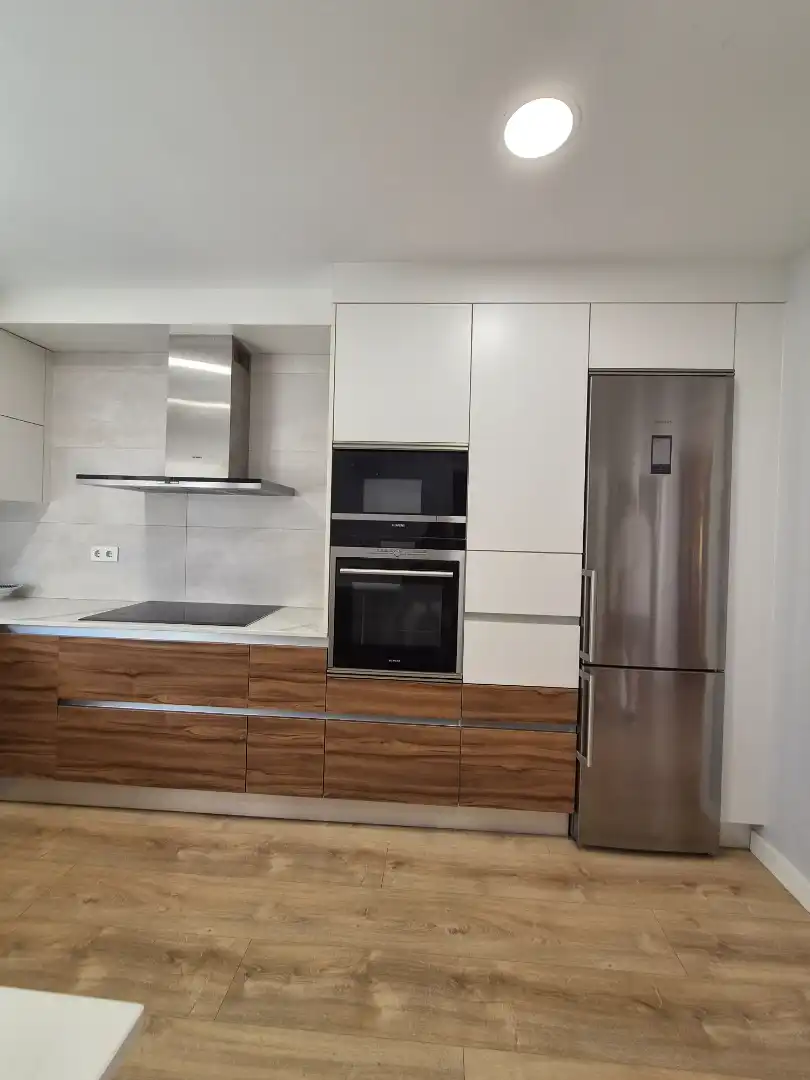 Cocina de Casa o chalet en venta en Oleiros con Calefacción, Jardín privado y Parquet